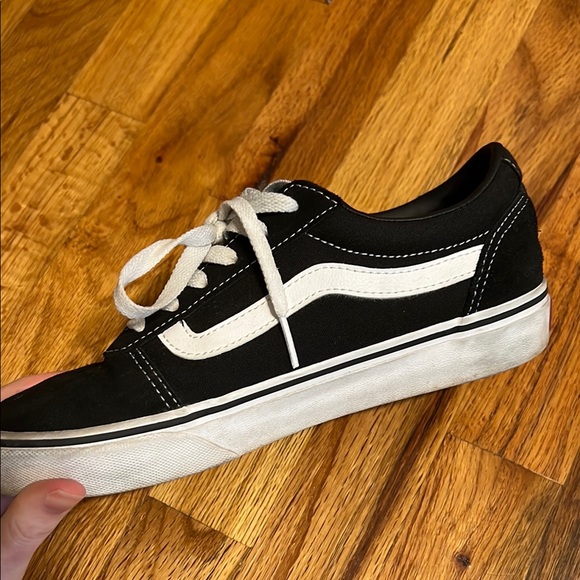 Vans Black and White Sneakers - Picture 5 of 14